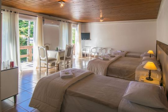 Pousada Recanto do Tirol